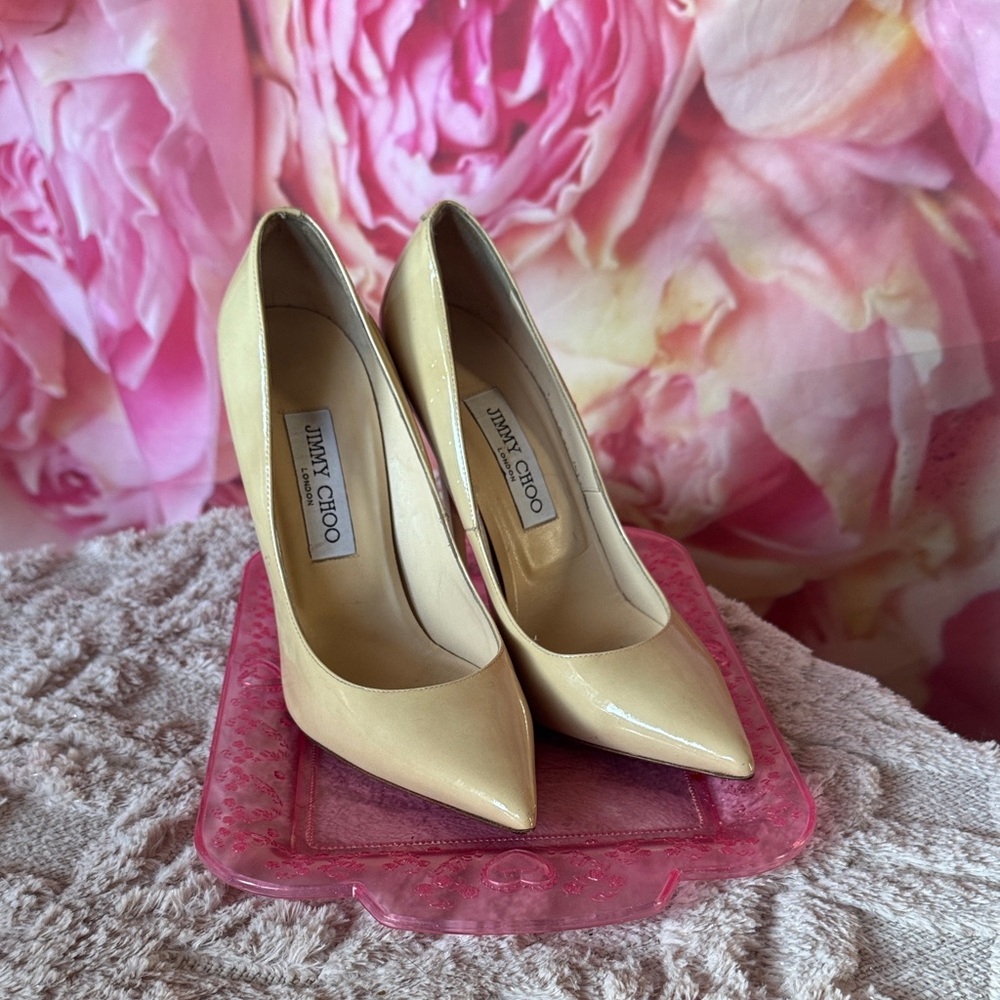 Jimmy Choo Nude Beige Patent Leather Heels